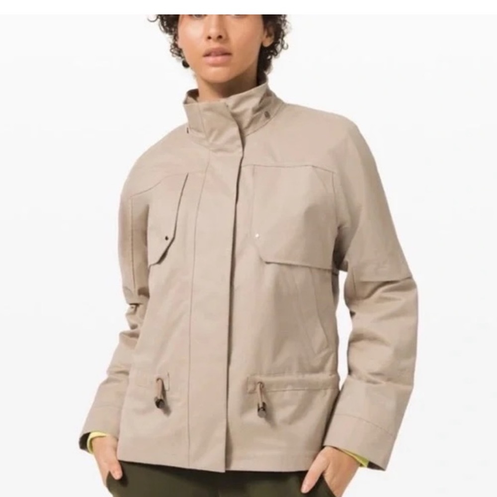 Lululemon windbreaker jacket
